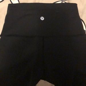 Lululemon crop